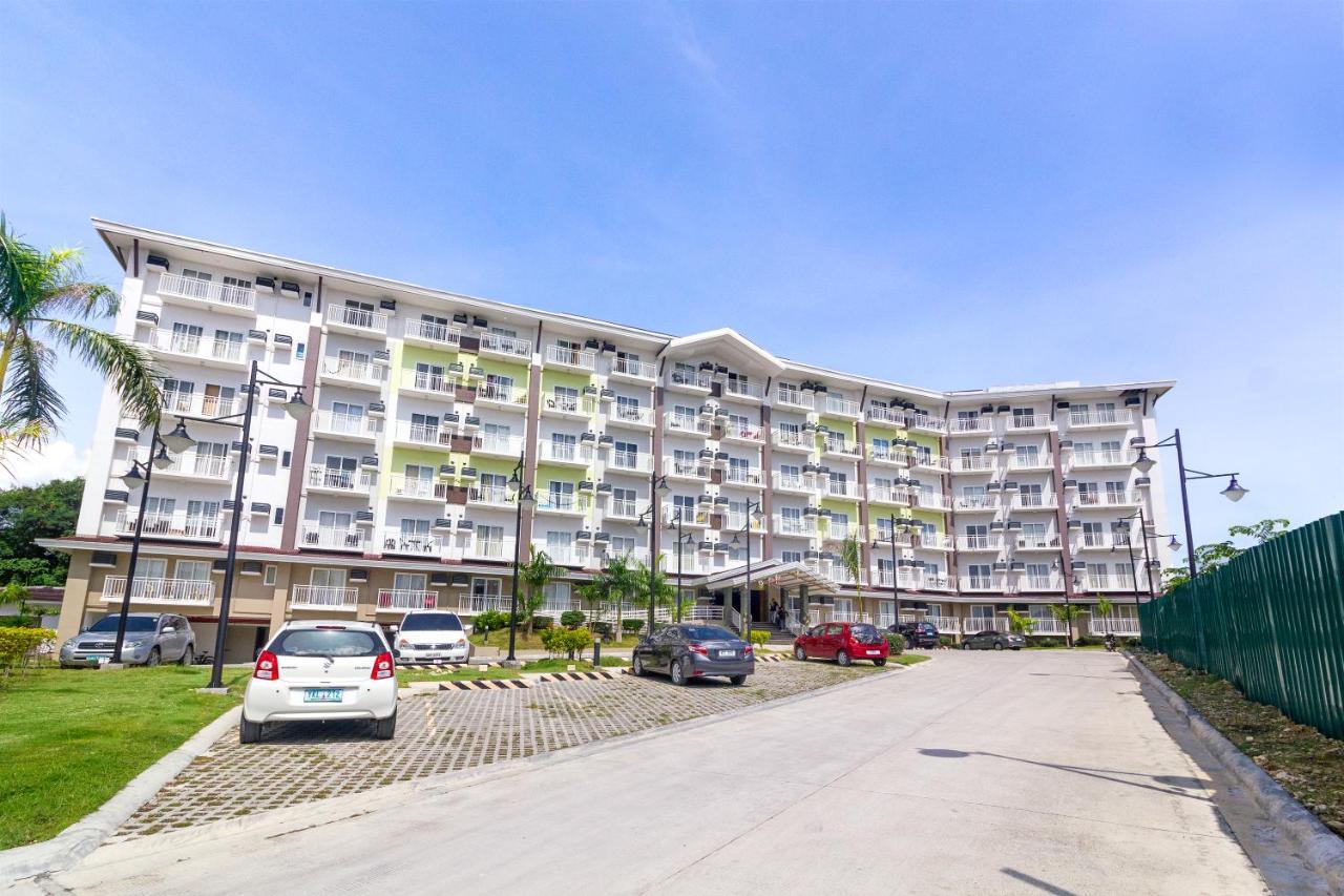Soderberg By J&J Homes At Amani Grand Resort Residences Near Airport Мактан Экстерьер фото